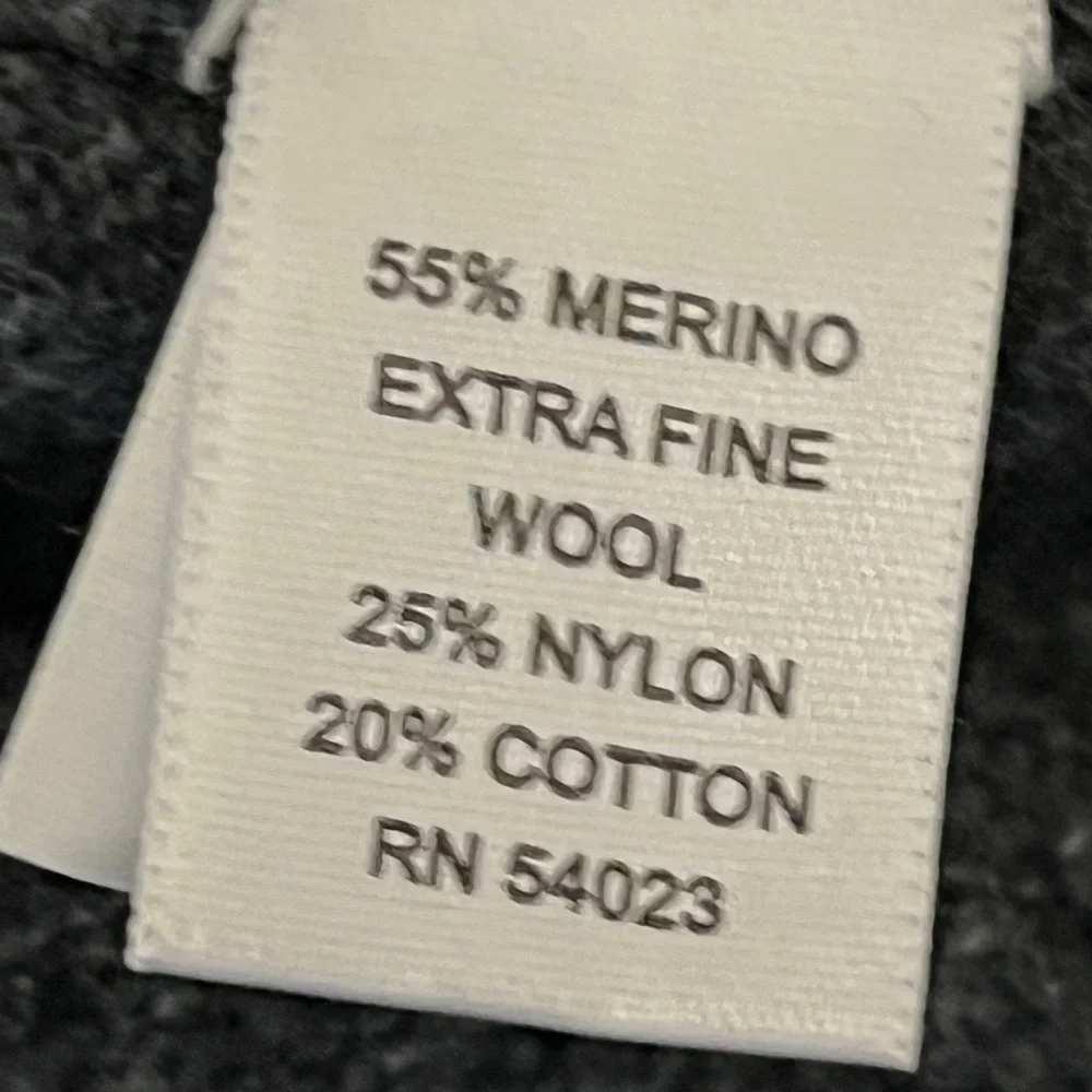 BANANA REPUBLIC Mens Extra Fine Merino Wool Blend Alpine Hooded Full Zip Sweater